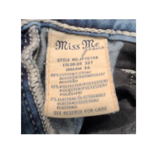 Miss Me Signature Boot Bling Flap Pocket Jeans Size 28 - Picture 4 of 4